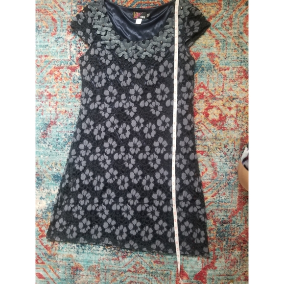 Yumi, size 8 burnt velvet dress - Picture 9 of 13